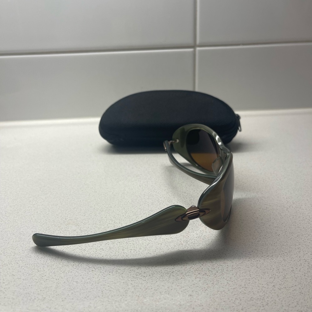 Oakley sunglasses - women